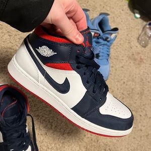 jordan 1 mid USA